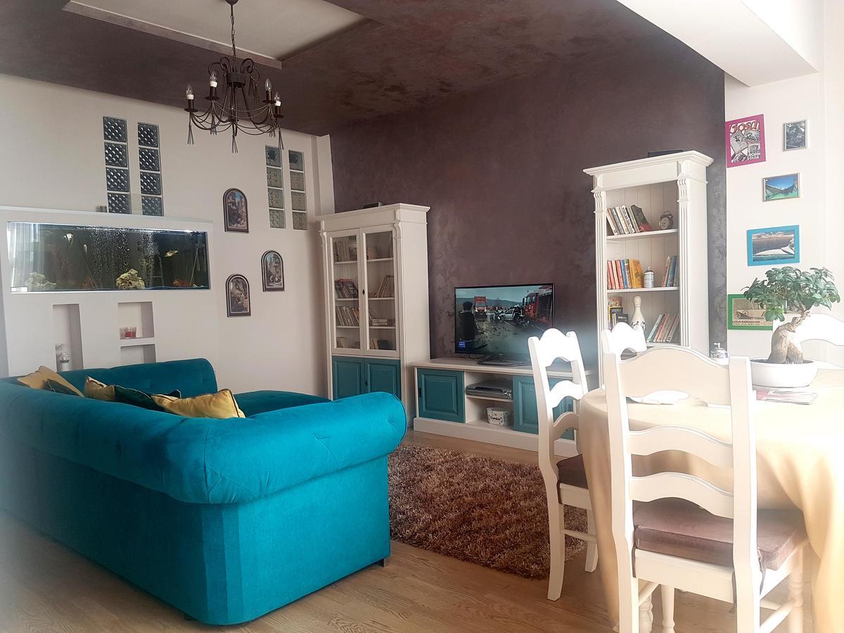 Classic Apartment Braşov Buitenkant foto