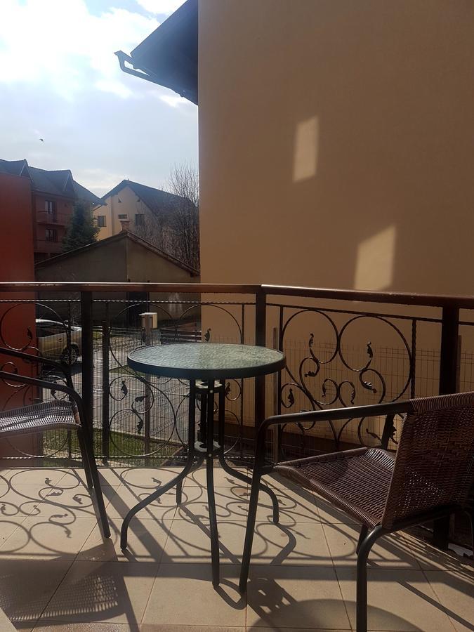 Classic Apartment Braşov Buitenkant foto